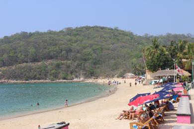 Sandee - Bahia De Santa Cruz