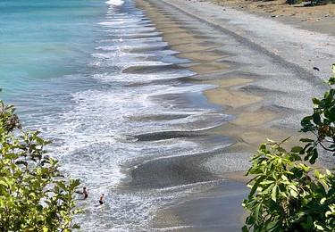 Sandee Apple Bay Beach Photo