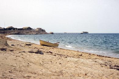 Sandee Fahaheel Beach Photo