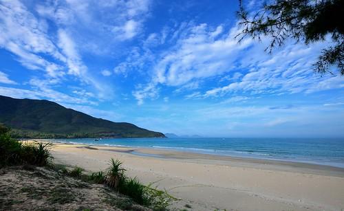 Sandee Bai Dai Beach Photo