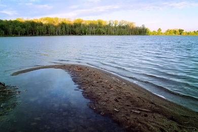 Sandee Creve Coeur Lake Photo