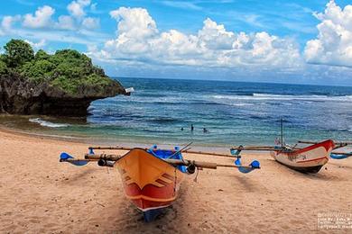 Sandee Ngandong Beach Photo