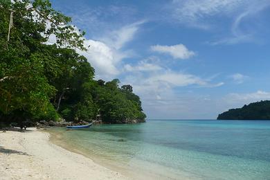 Sandee Gapang Beach Photo