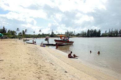 Sandee Barra Nova Beach Photo