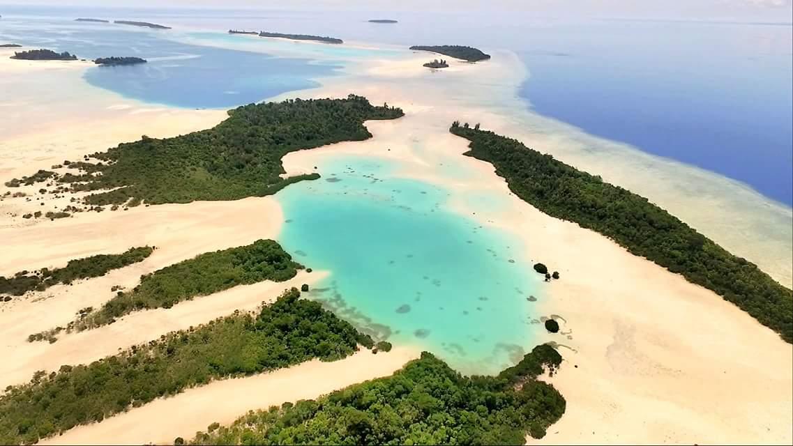 Sandee - Pulau Pulau Widi