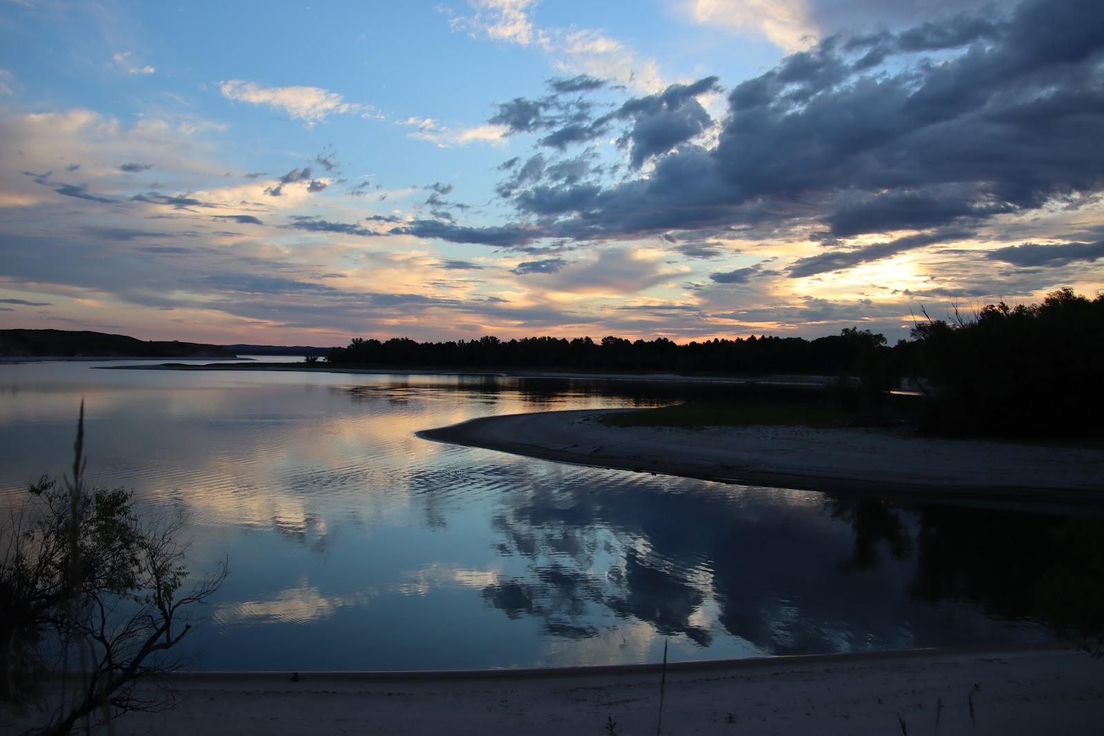 Sandee Merritt Reservoir State Recreation Photo