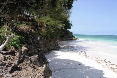Sandee Lantana Galu Beach Photo