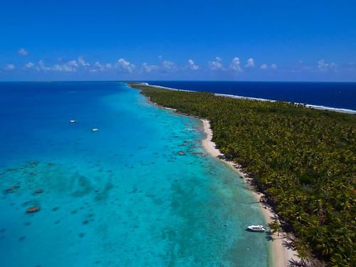 Sandee - Fakarava Atoll